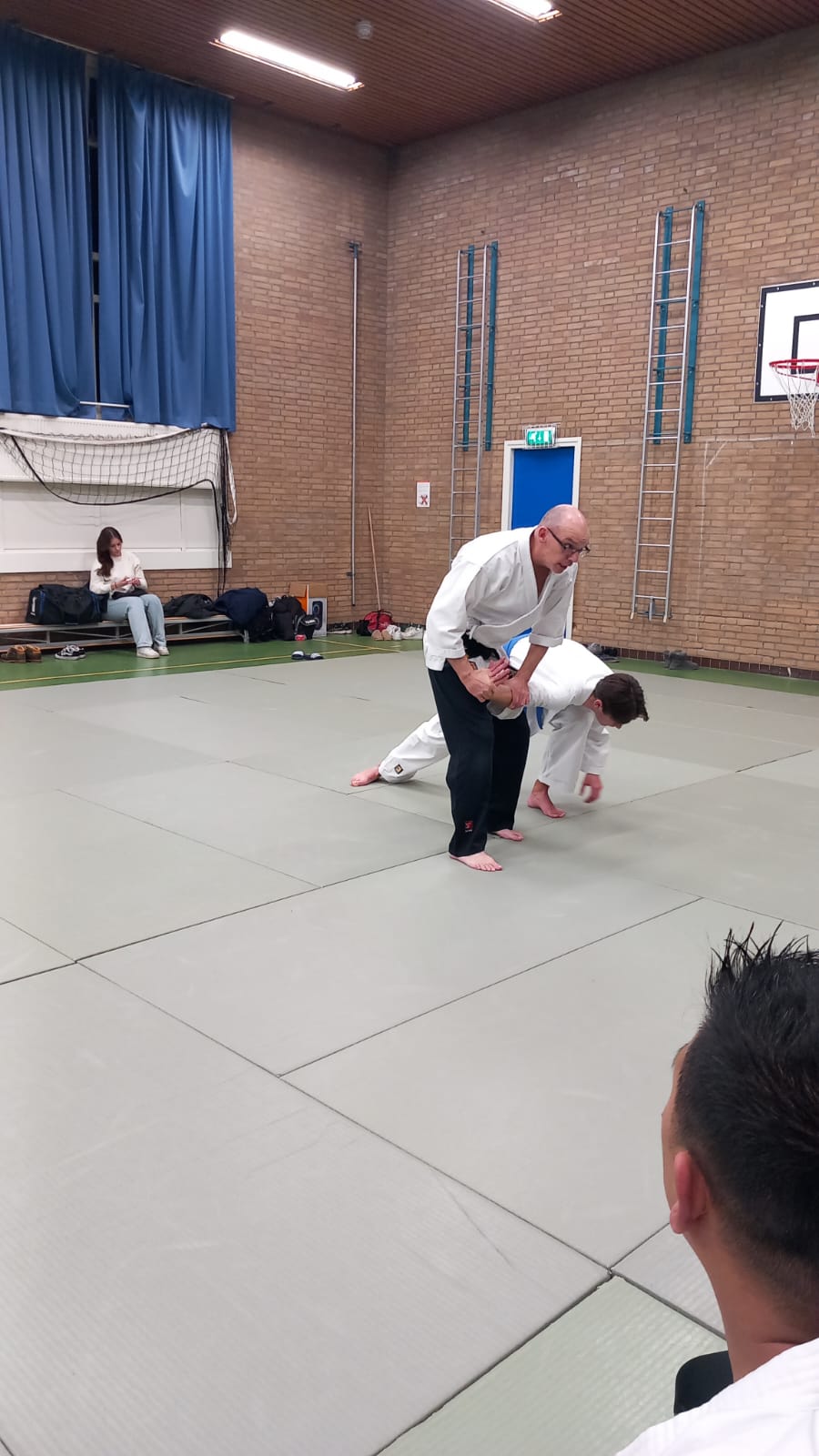 Karate Jitsu bij Tsuyoi – Kracht, techniek en <span>zelfvertrouwen</span>